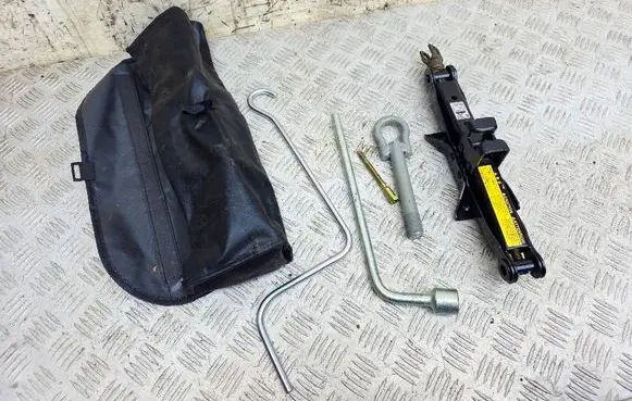 Toyota MR2 (W30) III Lift Jack 