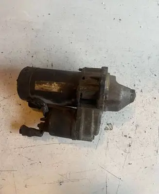Opel Agila A Starter motor 09130838