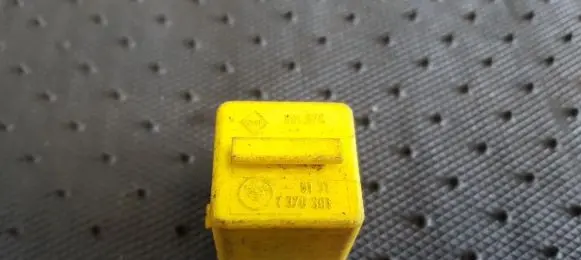 BMW 5 E34 Other relay 61311378301 61.311378301