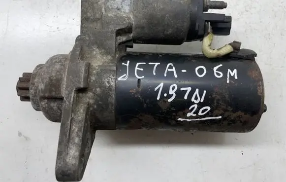 Volkswagen Jetta V Starter motor
