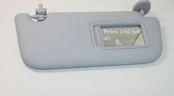 Toyota Prius (XW50) Sun visor