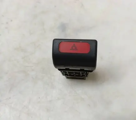 Subaru Forester SG Hazard light switch 06016