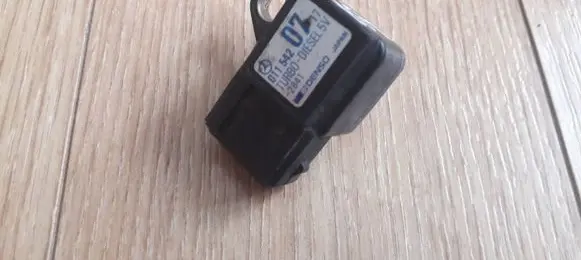 Mercedes-Benz A W168 Air pressure sensor 0115420717