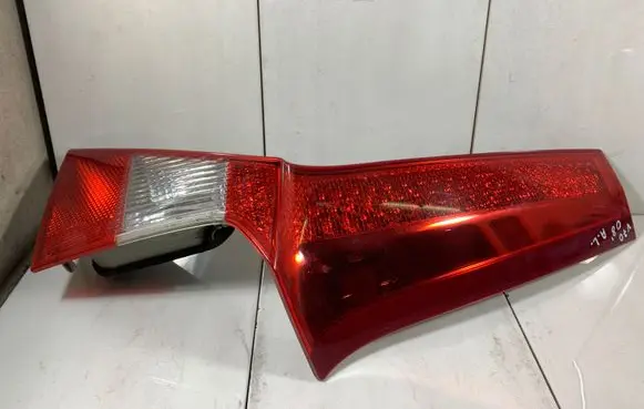 Volvo V70 Rear/tail lights 31265458