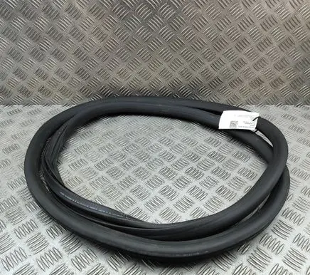 Peugeot 508 II Rubber seal rear door 9818906880