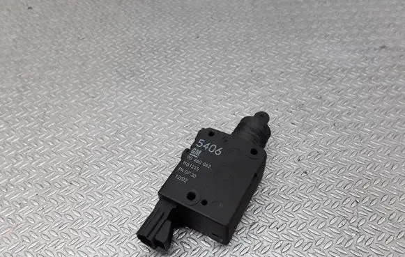 Opel Astra G Central locking motor 90460062