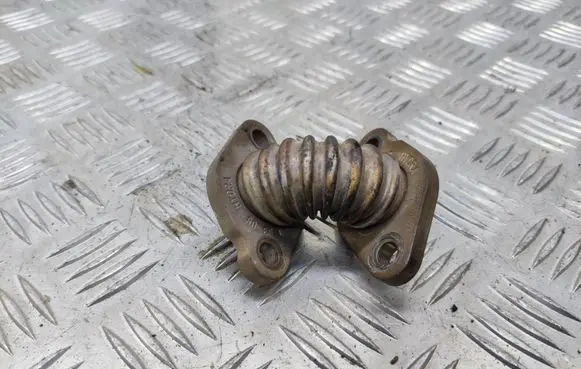Chrysler 300 - 300C EGR valve line/pipe/hose 6421400308