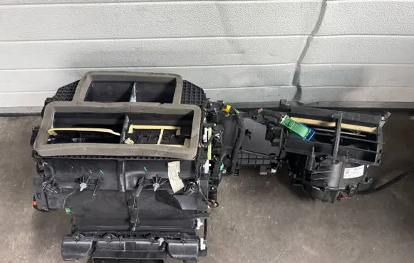Alfa Romeo Stelvio Interior heater climate box assembly 00505575350