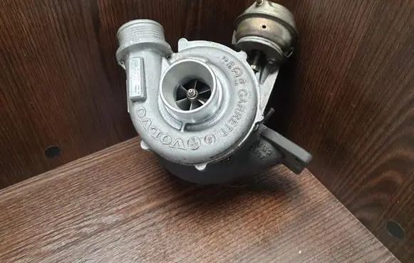 Volvo S60 Turbo 3653146 4348550070 7167382