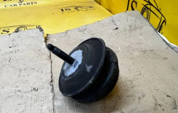 Chevrolet Corvette C5 Engine mount vacuum valve 10284134