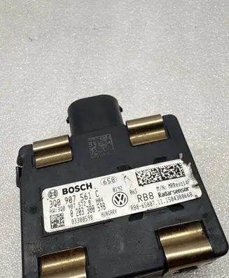 Volkswagen PASSAT B8 Distronic sensor radar 3Q0907561C 0203300598