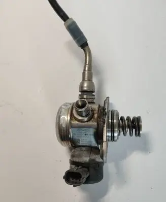 KIA Sportage Fuel injection high pressure pump 353202B140 6000495554 0261520306