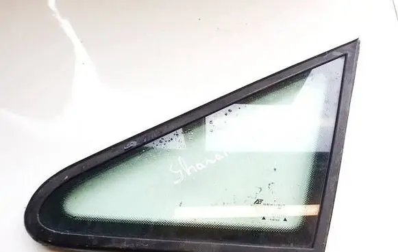 Volkswagen Sharan Front triangle window/glass DOT249AS2M24