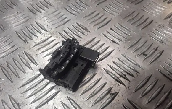 Skoda Octavia Mk2 (1Z) Steering angle sensor 1K0959654
