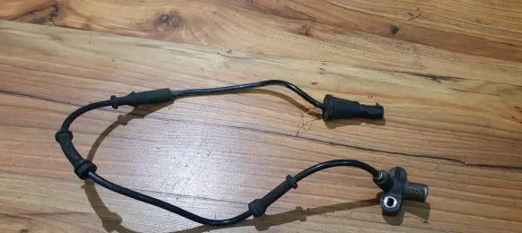 Chrysler Voyager ABS brake wheel speed sensor
