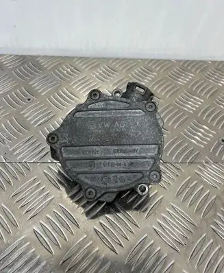 Audi A6 C7 Vacuum pump 06E145100R