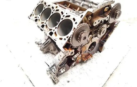 Audi A4 S4 B7 8E 8H Engine block BBK