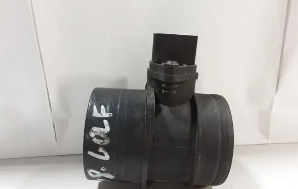 Volkswagen Golf IV Mass air flow meter 0280217529 071906461A