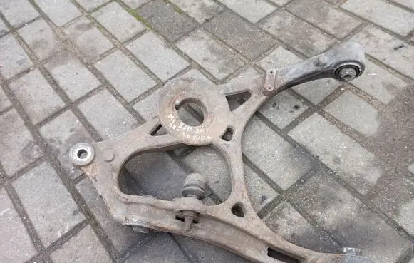 Mercedes-Benz ML W164 Rear upper control arm/wishbone 000062362106