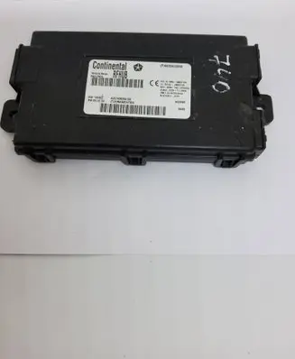 Dodge Challenger Keyless (KESSY) go control unit/module 68234228AB 40821703
