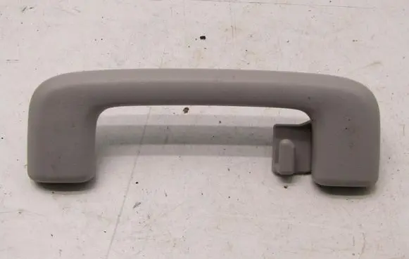 Mitsubishi Eclipse Cross Front interior roof grab handle 