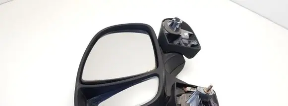 Nissan Primastar Front door electric wing mirror 