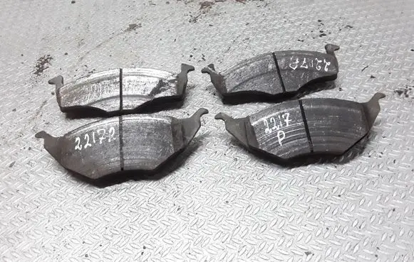 Volkswagen Lupo Brake pads (front) 