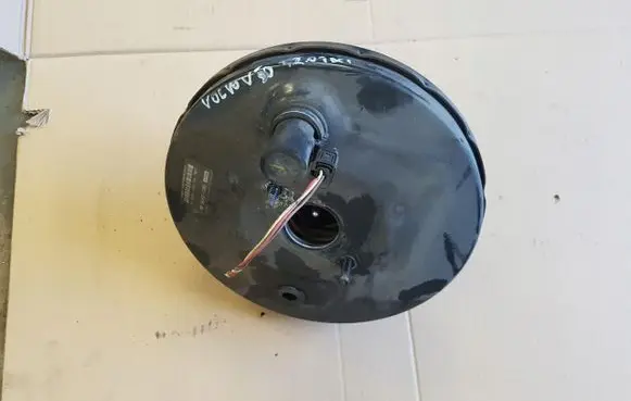 Volvo V50 Brake booster