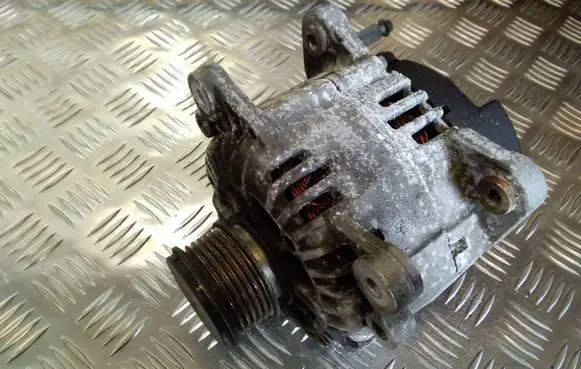 Audi A3 S3 A3 Sportback 8P Generator/alternator 06F903023C TG14C011 2542695F