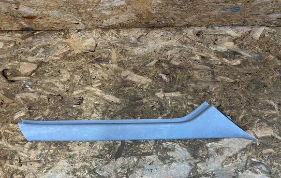 Mercedes-Benz Sprinter W901 W902 W903 W904 (A) pillar trim 9016920201 R1897-M