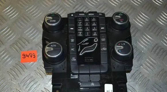 Volvo V40 Climate control unit 31346949