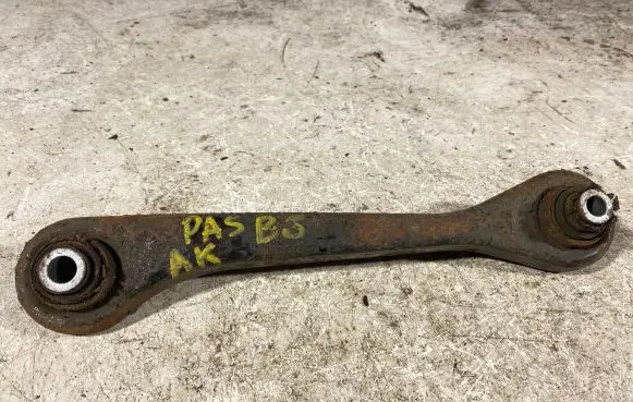 Volkswagen PASSAT B6 Rear upper control arm/wishbone