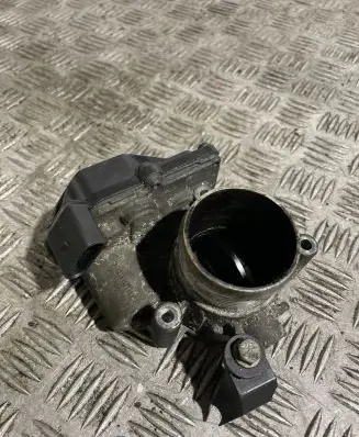 Volkswagen PASSAT B7 Engine shut-off valve 03L128063R 0507110346 A2C31762900