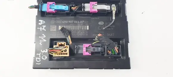 Audi A7 S7 4G Comfort/convenience module 4H0907064AP66 4H0907064AP 00002001