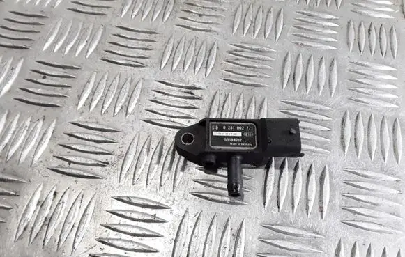 Opel Corsa D Exhaust gas pressure sensor 0281002771 55198717