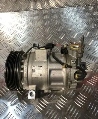 Volvo XC60 Air conditioning (A/C) compressor (pump) 31449067 P31449067