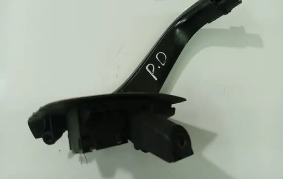 Volkswagen Golf V Electric window control switch 1K0867180C