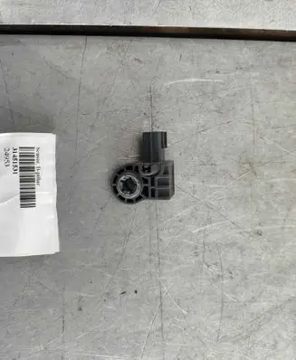 Volvo XC60 Airbag deployment crash/impact sensor 31451531 31360181