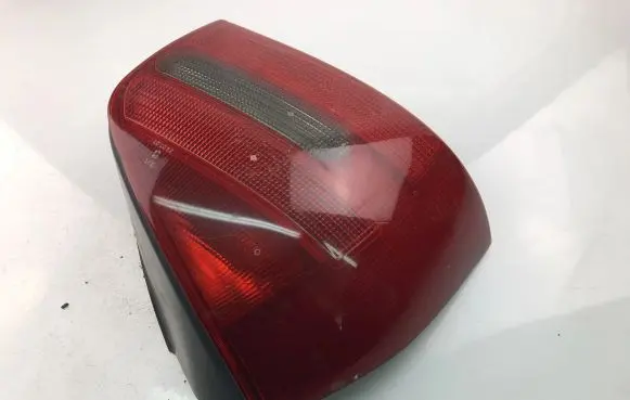 Audi A3 S3 8L Tailgate rear/tail lights 8L0945095A