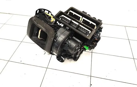 Land Rover Evoque I Interior heater climate box assembly FK7219B555CD
