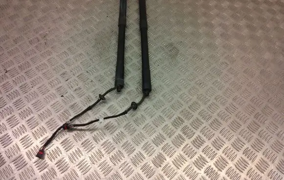 Land Rover Evoque I Tailgate/trunk strut/damper