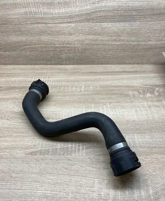 BMW 3 F30 F35 F31 Engine coolant pipe/hose 7811129 7812525