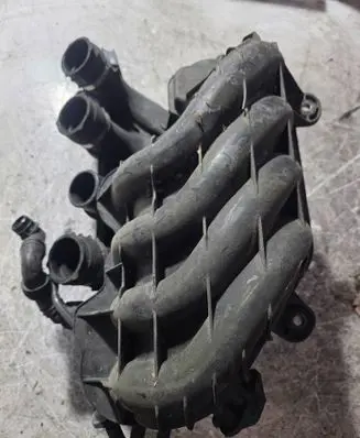 Audi A3 S3 8P Intake manifold 2900309789