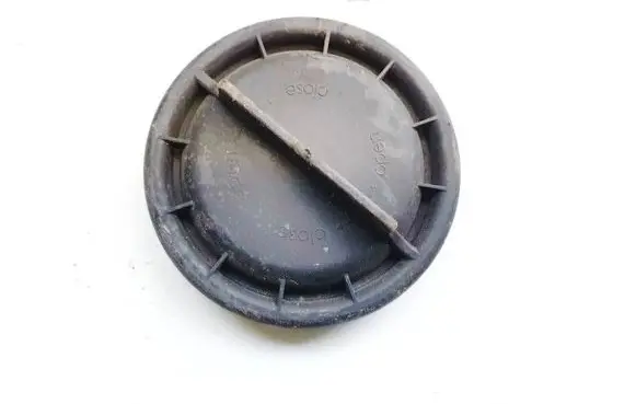 Mercedes-Benz CLC CL203 Headlight/headlamp dust cover 1305219122