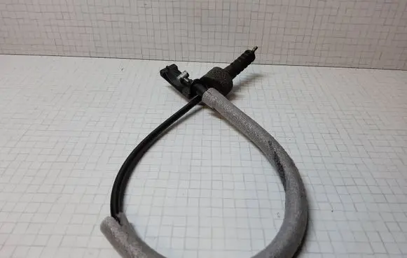 Volvo S60 Front door cable line 8663869