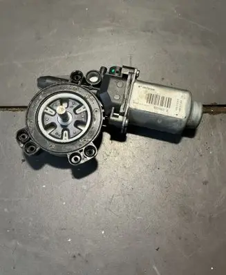 Toyota Aygo AB40 Front door window regulator with motor 402663A
