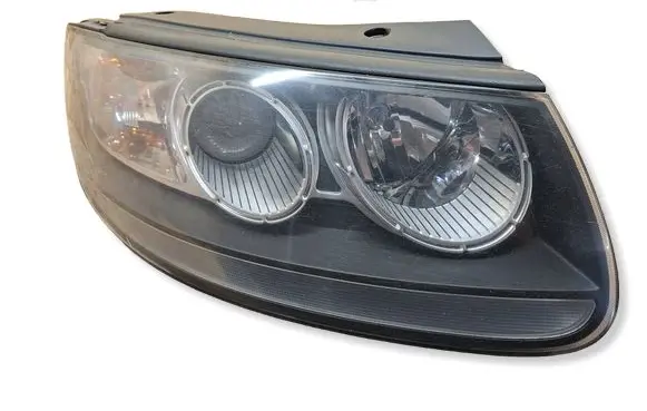 Hyundai Santa Fe Headlight/headlamp 921022BXXX