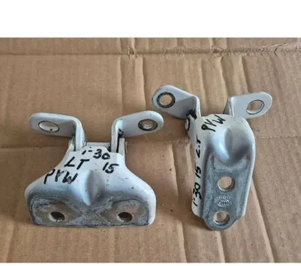 Hyundai i30 Rear door hinge set 