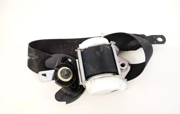 BMW X3 E83 Front seatbelt 34003071b s1340071111j