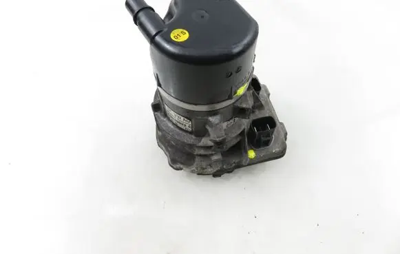 Volkswagen Touareg I Power steering pump A0019922D